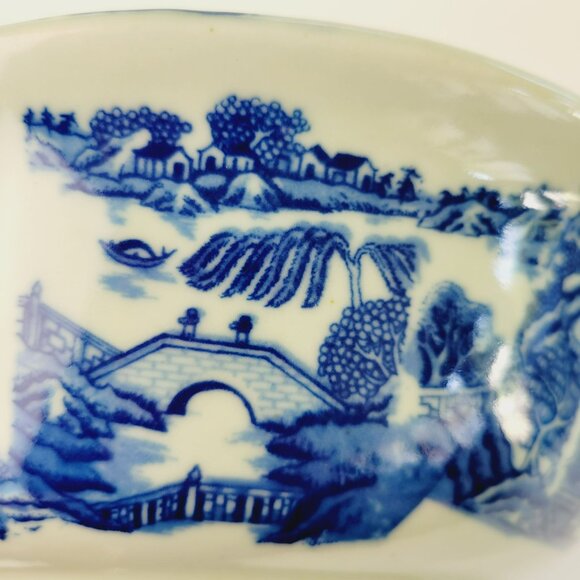 Vintage Blue & White VictorianWare Ironstone Bowl Chinoiserie Pagoda Blue Willow - Picture 8 of 15